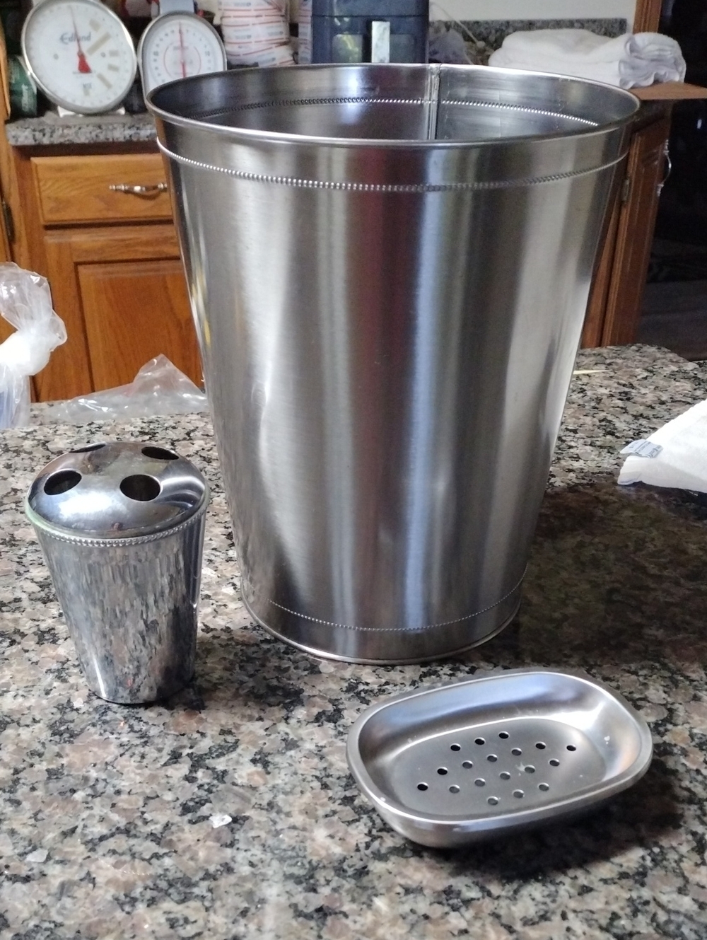 Lot of 3 silver tone bathroom essential garbage can tooth brush holder soap dish